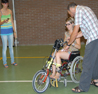 Imagen del desarrollo del taller de bicicletas adaptadas